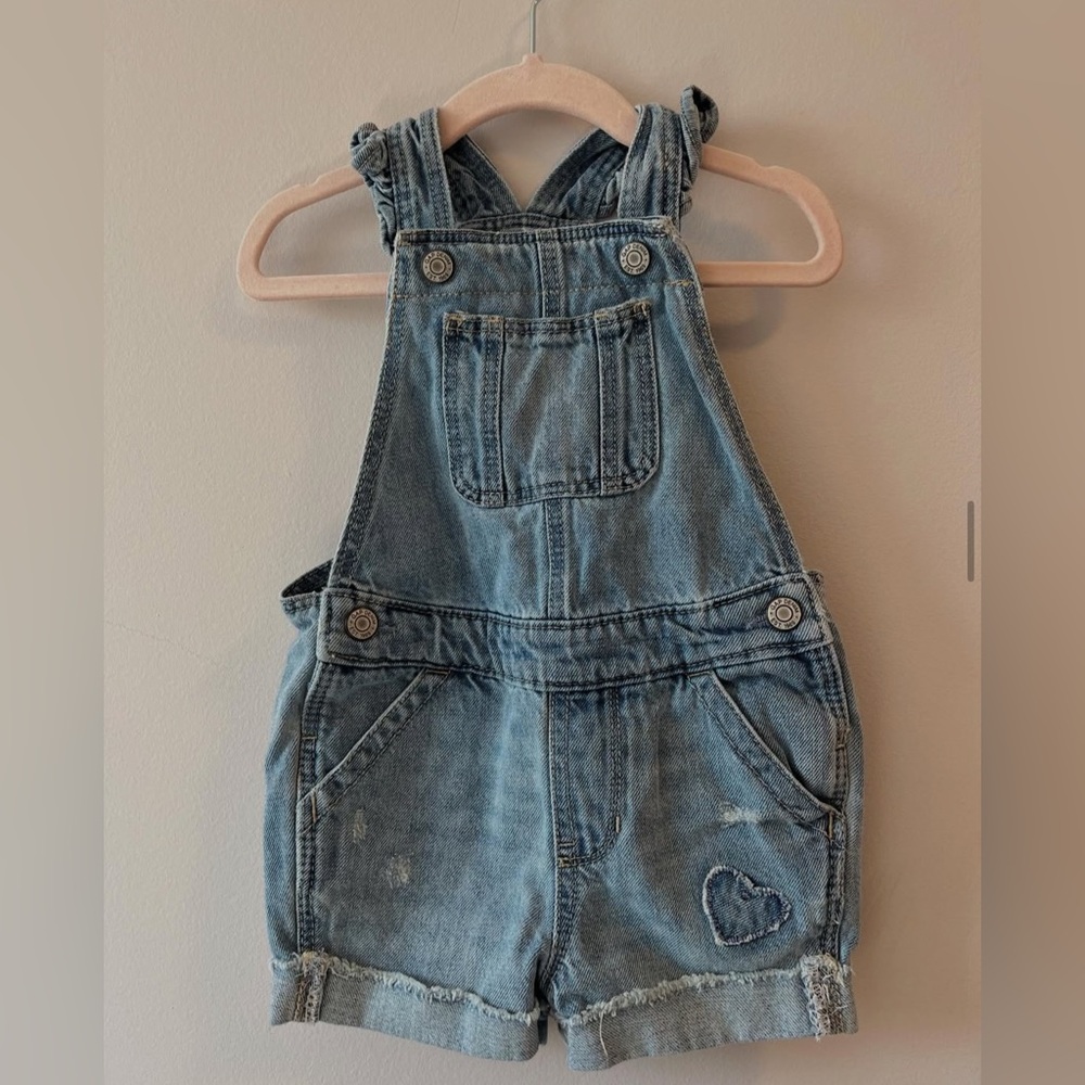 GAP Kids Blue Denim Short Overalls with Adjustable Straps-NWOT 12-18m